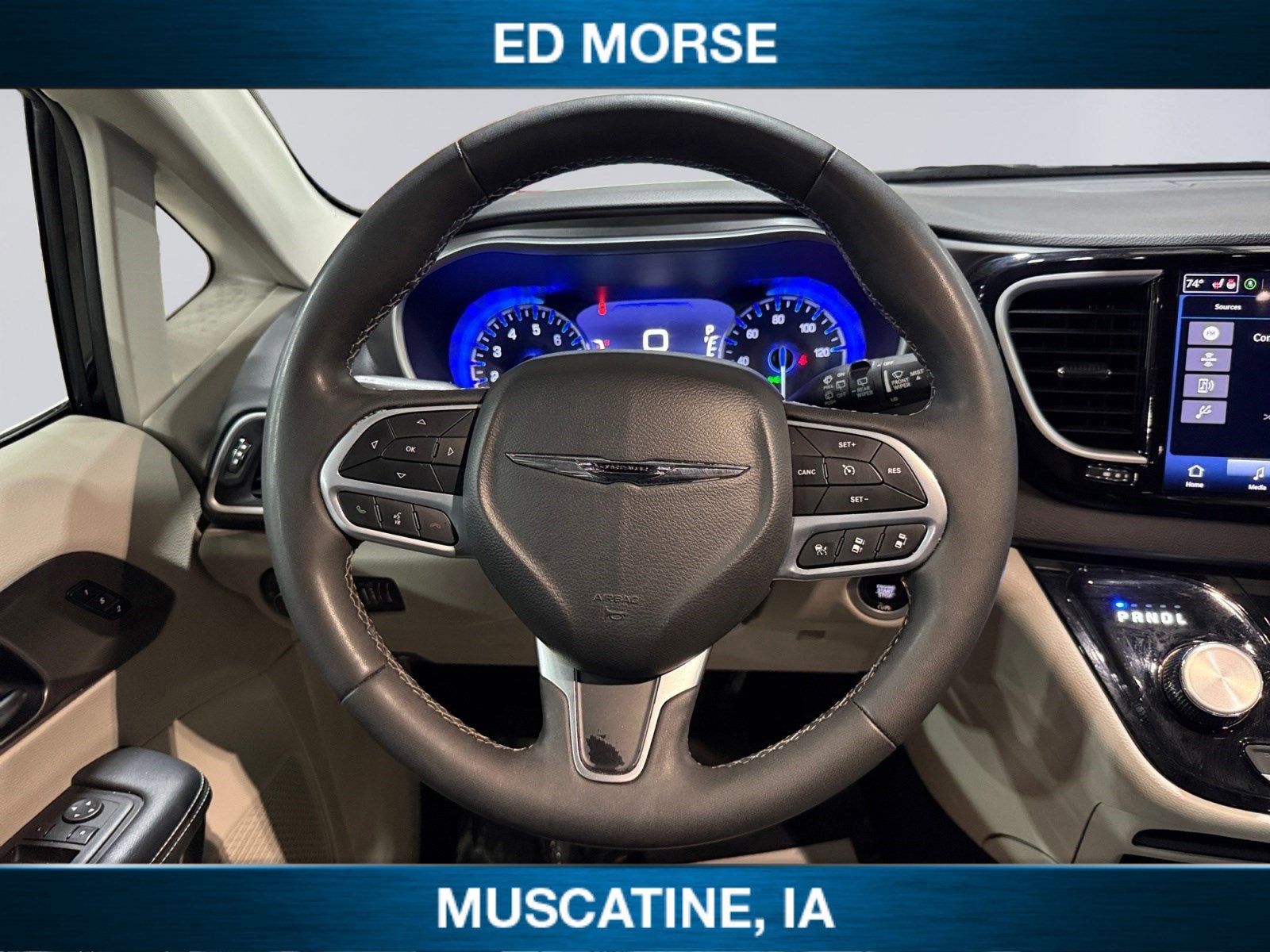 2024 Chrysler Pacifica Touring L