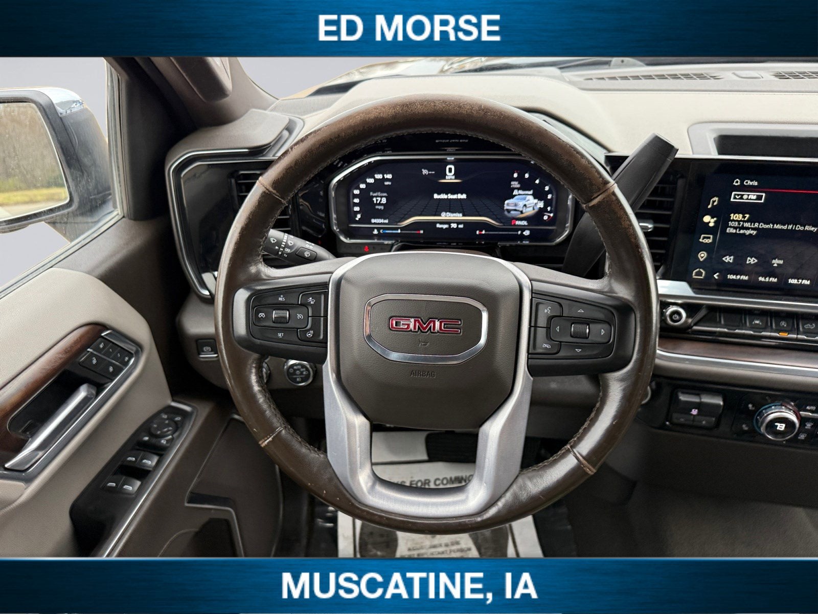 2022 GMC Sierra 1500 SLT