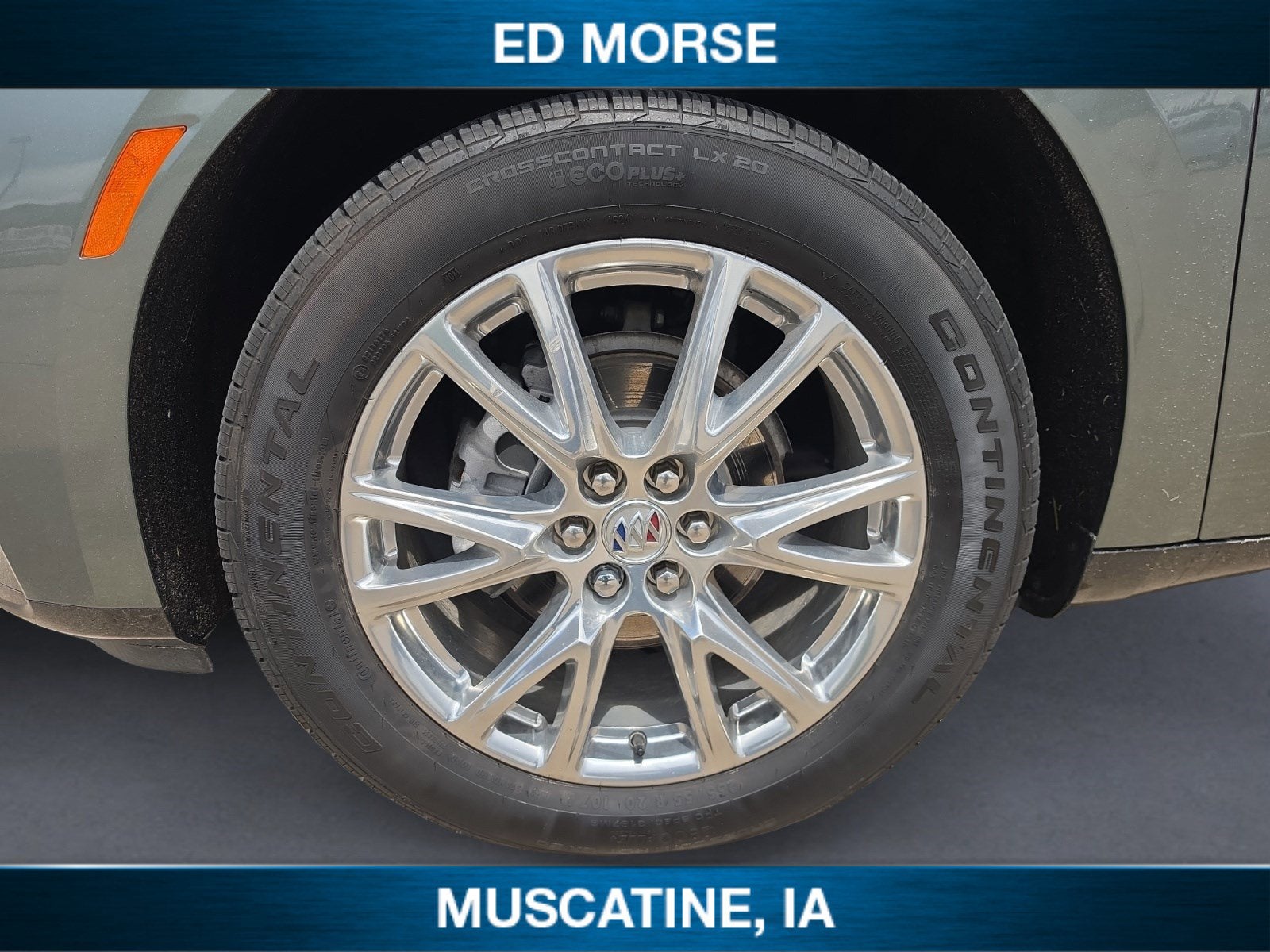 2023 Buick Enclave Essence