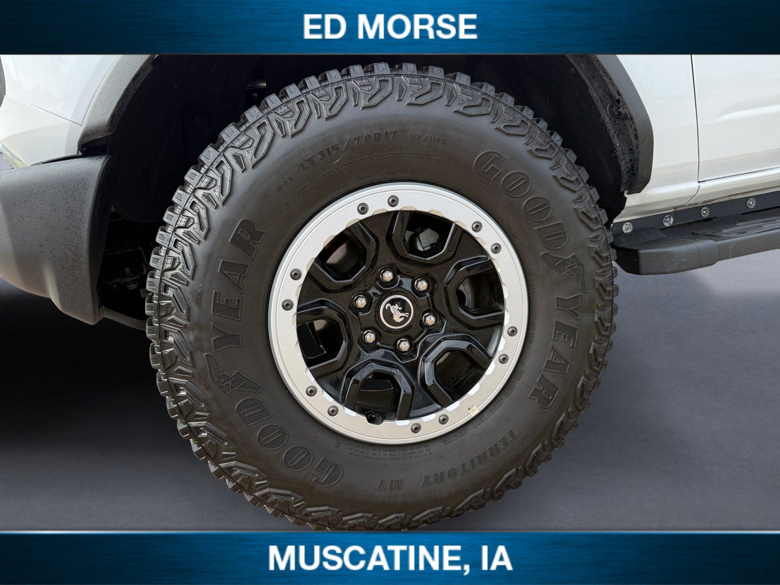 2023 Ford Bronco Base