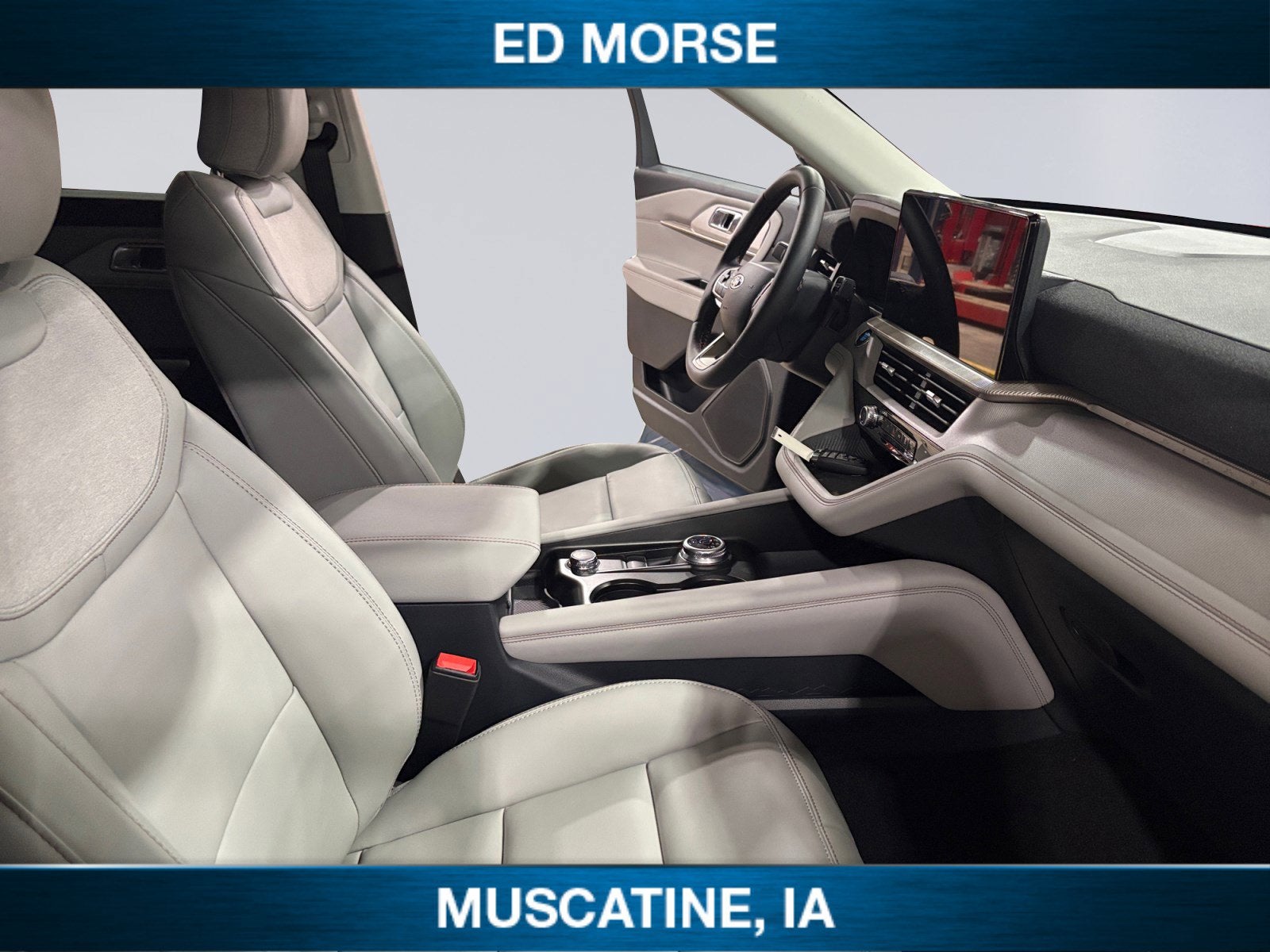 2026 Ford Explorer Active w/200A Pkg