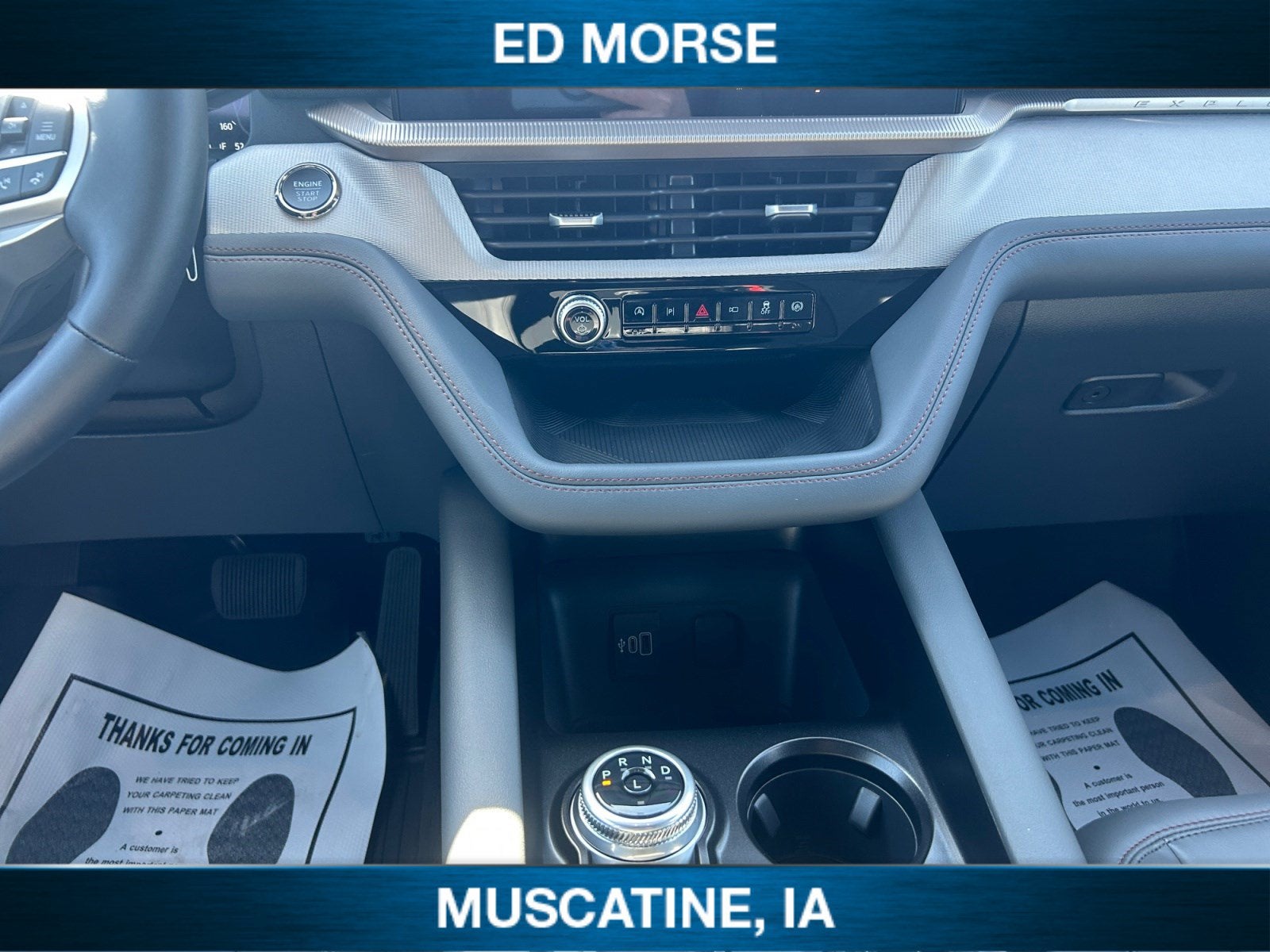 2027 Ford Explorer Active w/200A Pkg