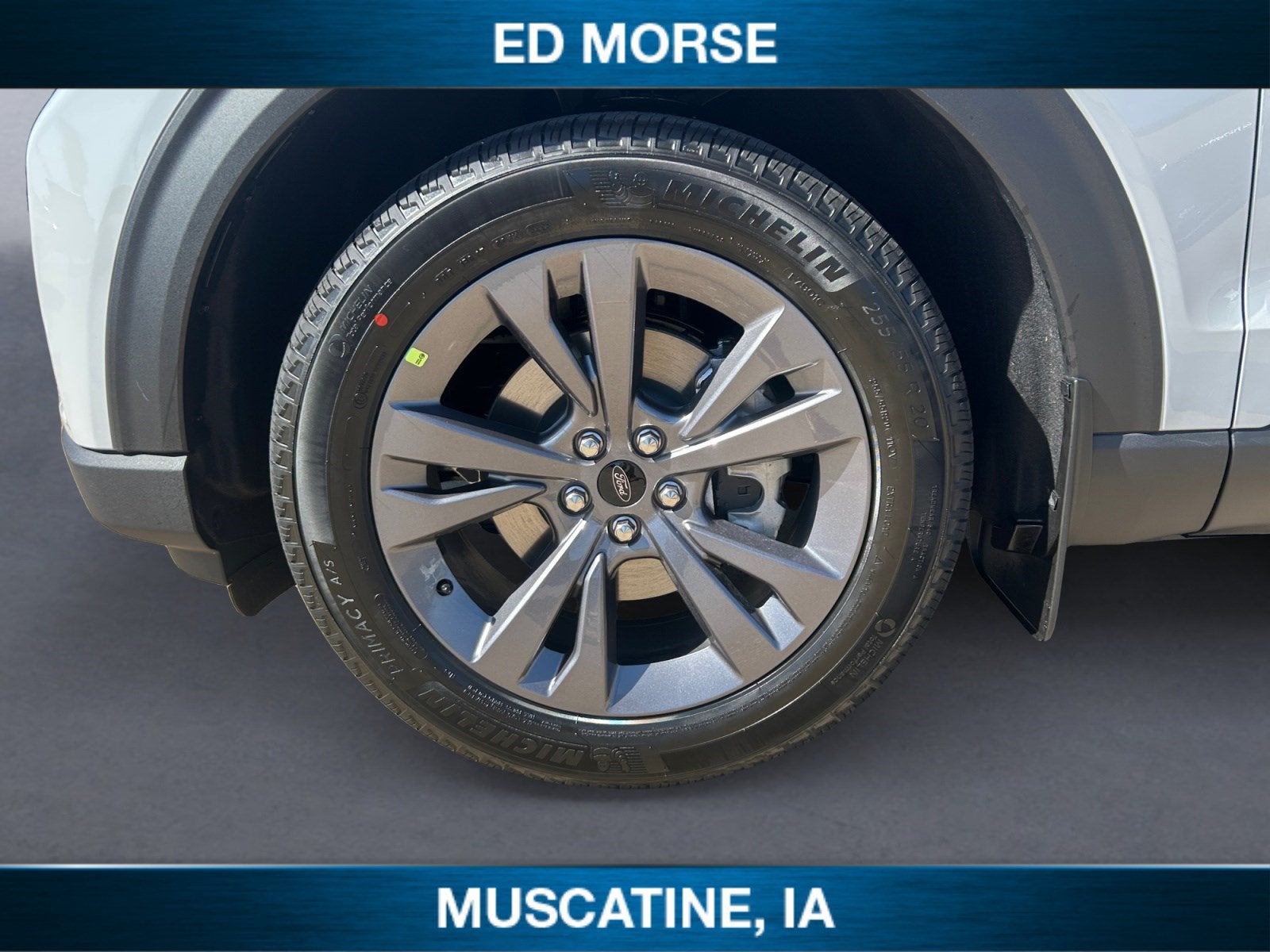 2027 Ford Explorer Active w/200A Pkg