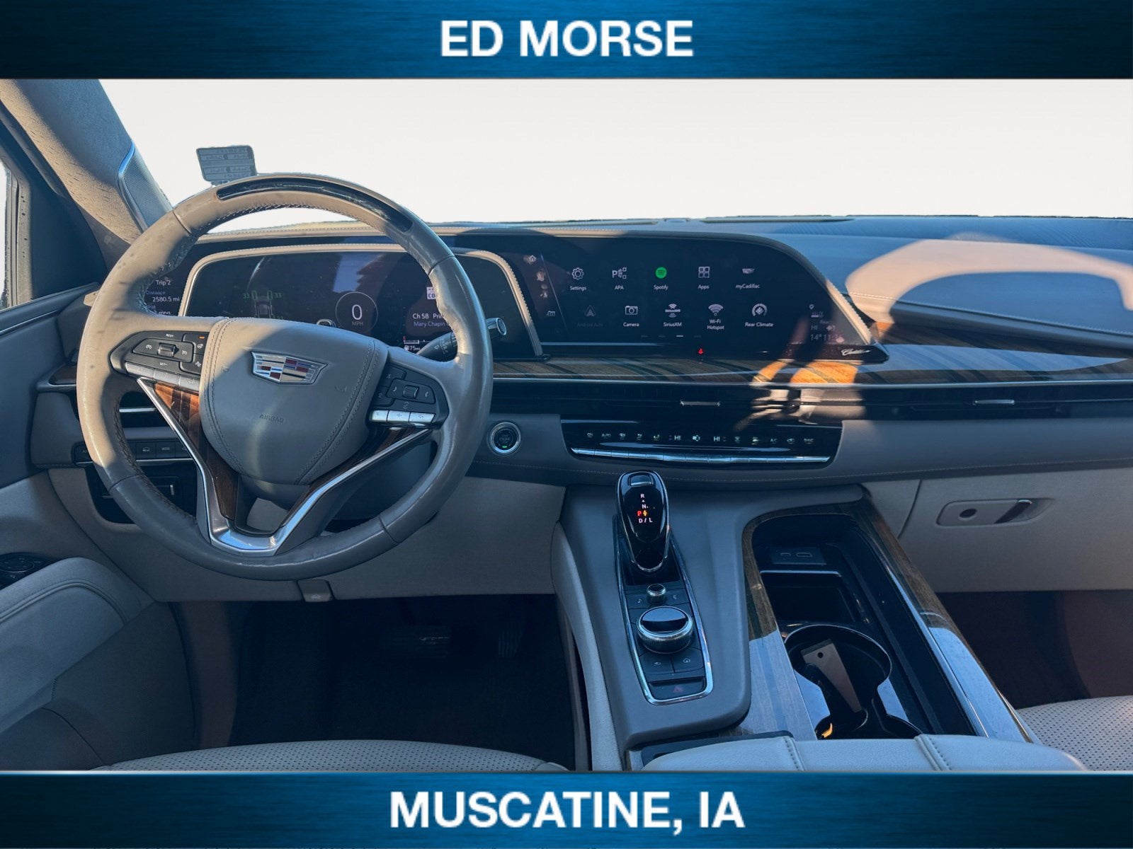 2023 Cadillac Escalade 4WD Sport Platinum