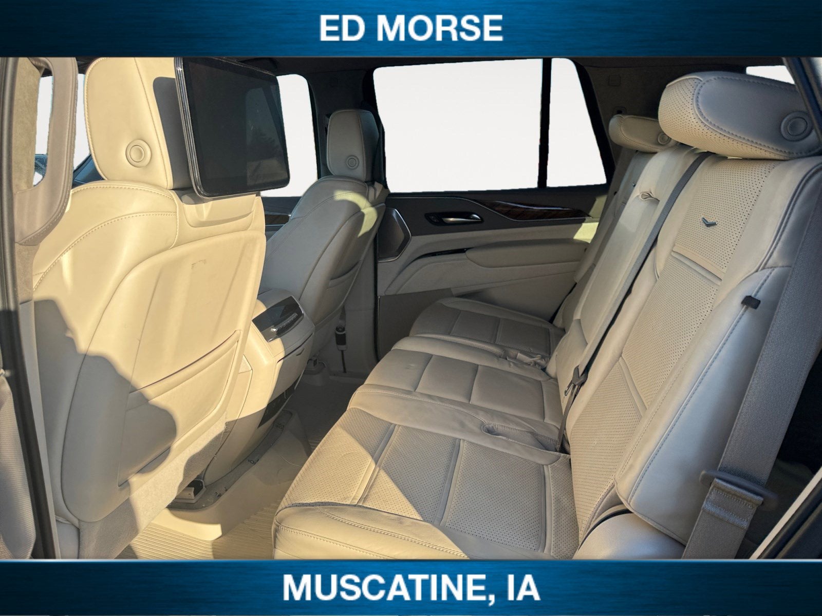 2023 Cadillac Escalade 4WD Sport Platinum