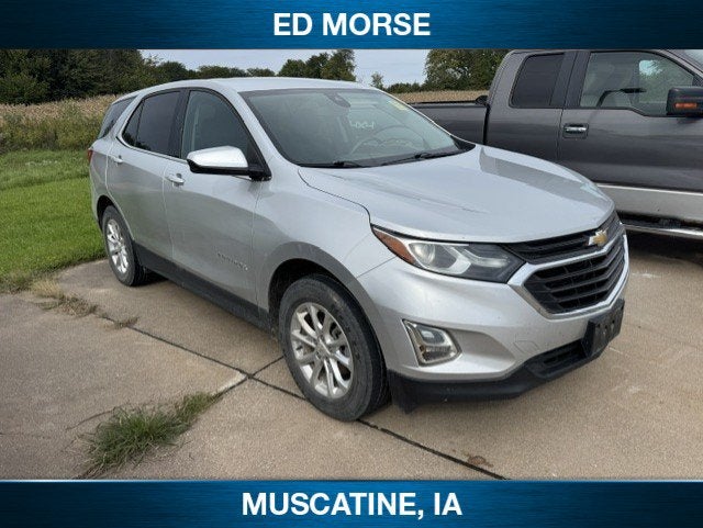 Used 2020 Chevrolet Equinox LT with VIN 2GNAXUEV4L6157898 for sale in Muscatine, IA