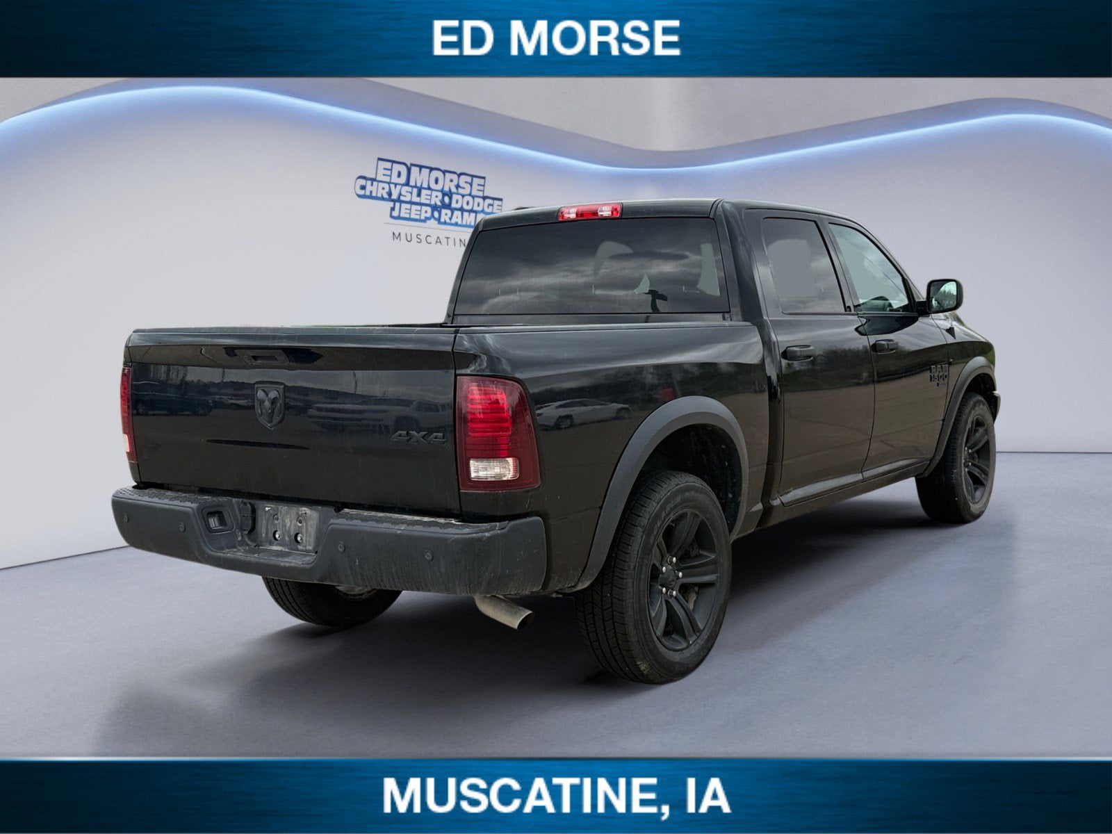 2024 RAM 1500 Classic Warlock Crew Cab 4x4 5'7' Box