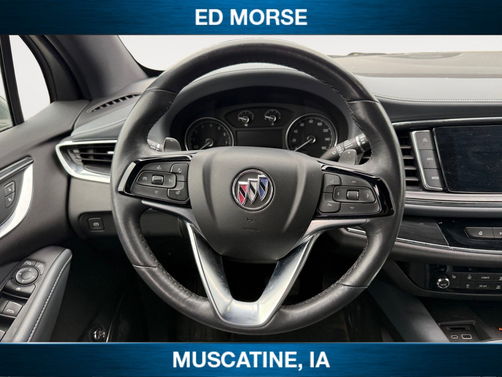 2023 Buick Enclave Essence AWD