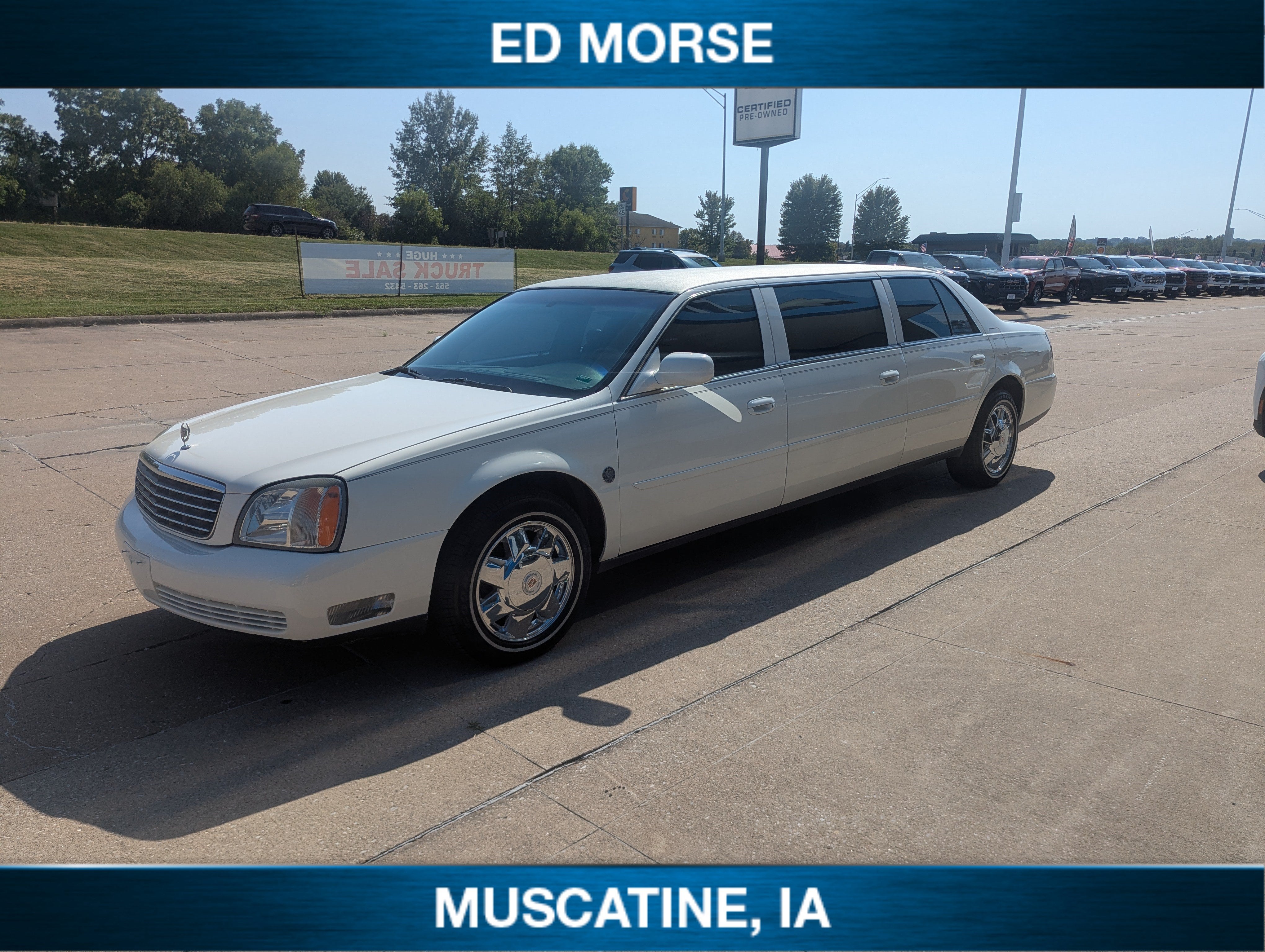 2002 Cadillac Deville Limousine