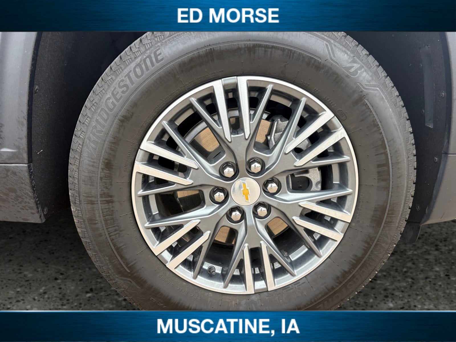 2024 Chevrolet Traverse LS