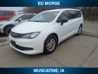 2024 Chrysler Voyager LX