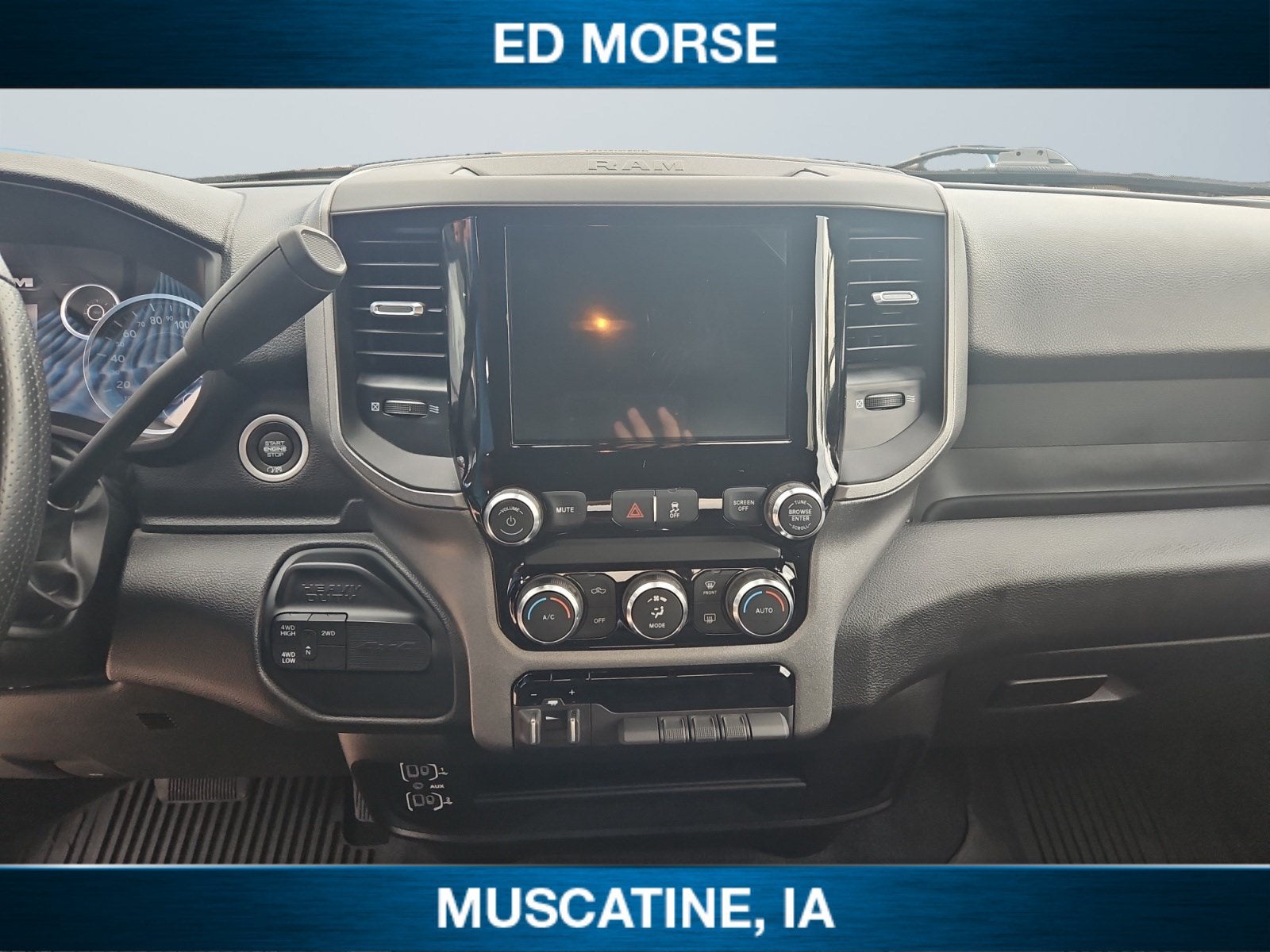 2024 RAM 2500 Tradesman Crew Cab 4x4 6'4" Box
